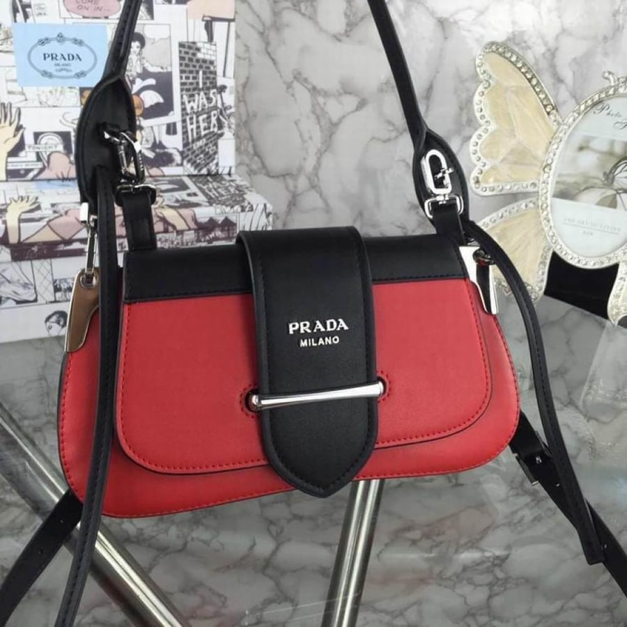 حقيبة برادا - PRADA