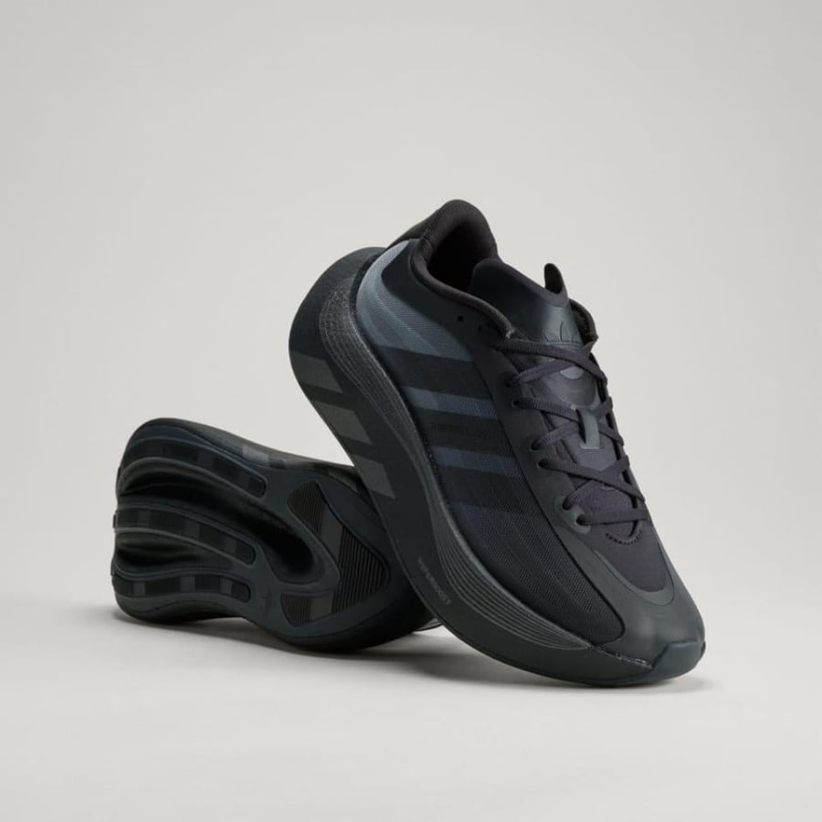 حــذاء Adidas Hyperboost الرياضـي للجري