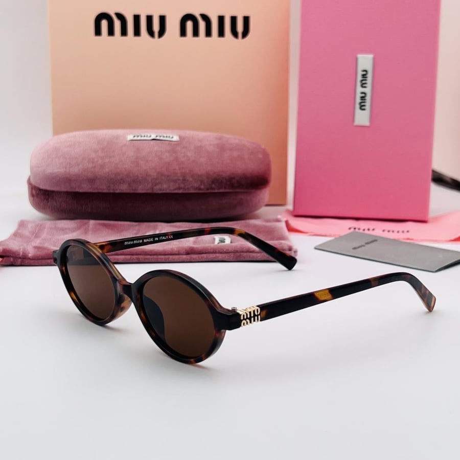 نظارة Miu Miu النسائية الفاخره