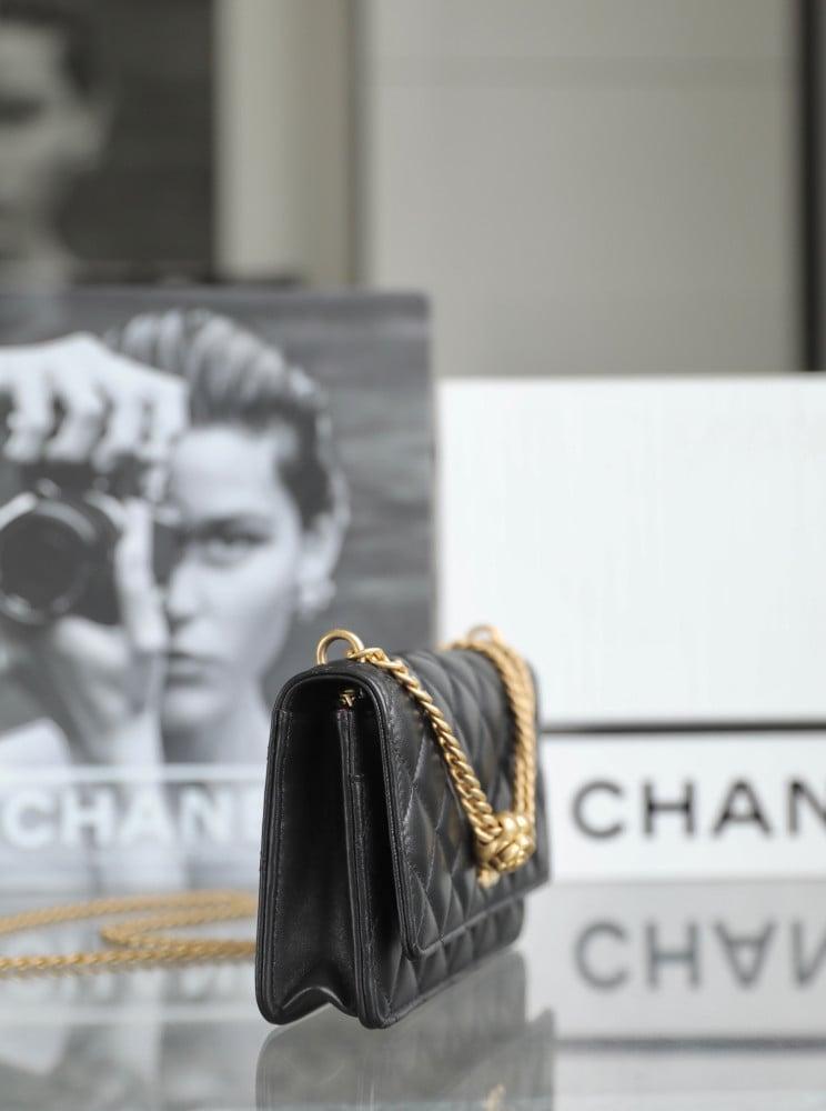 شنطة شانيل - Chanel