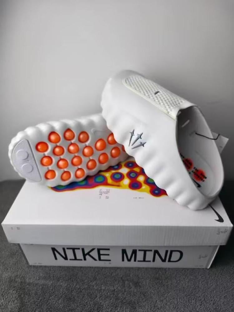 نايك مايند 001 (Nike Mind 001)