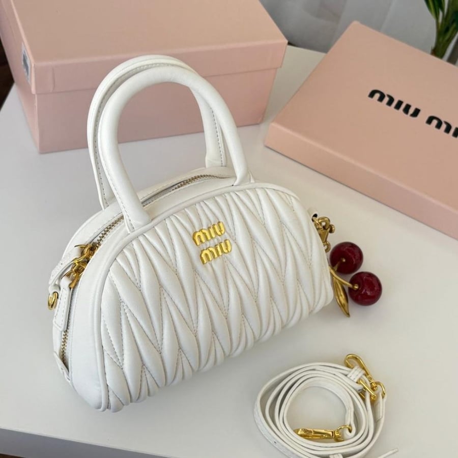 شنطه ميو ميو miumiu