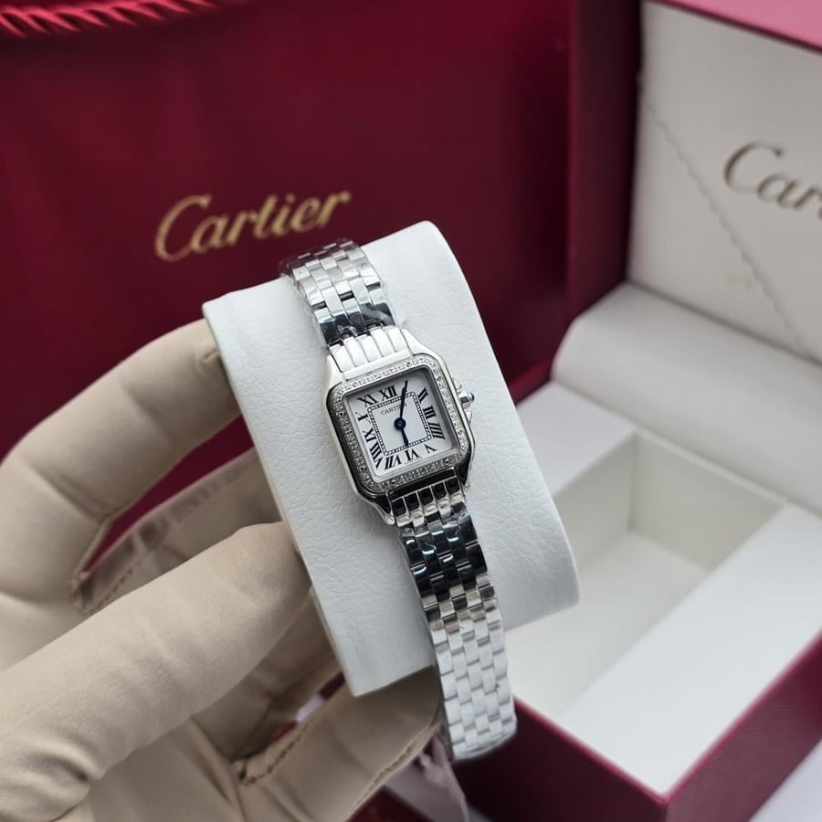 ساعه نسائيه كارتير بانثر Cartier