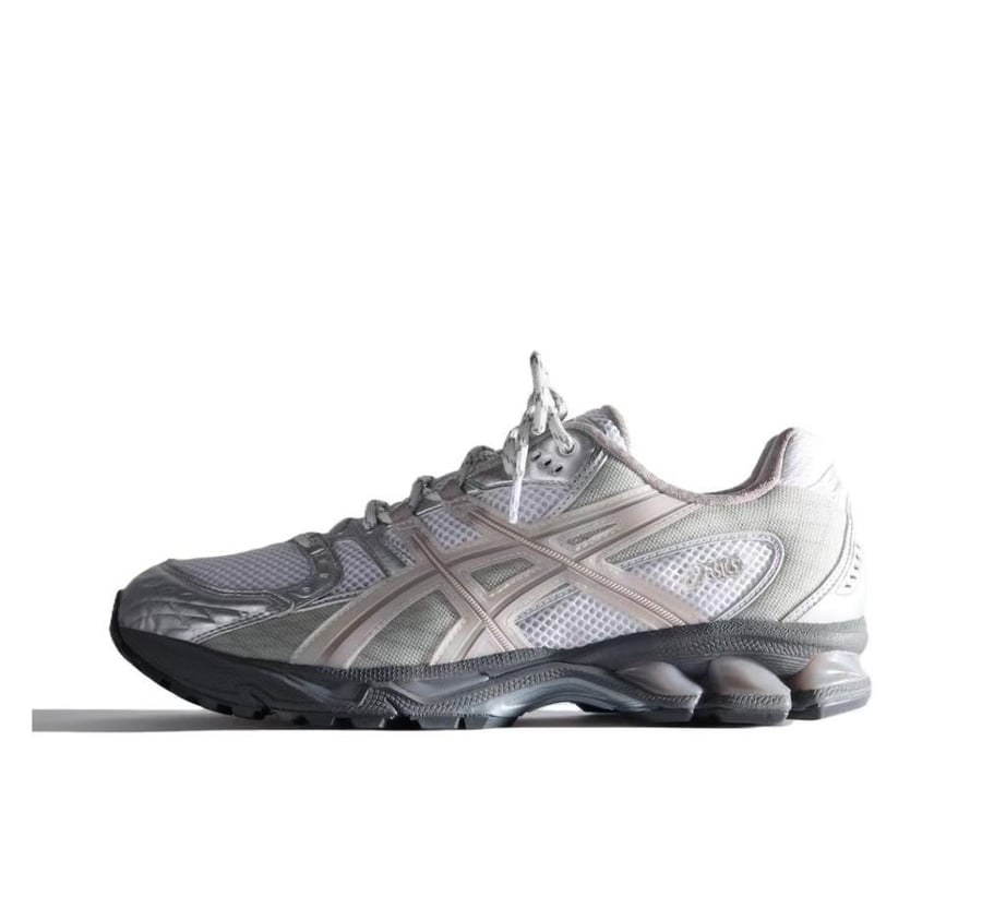 اسكس جل نامبس ASICS Gel-Nimbus 10