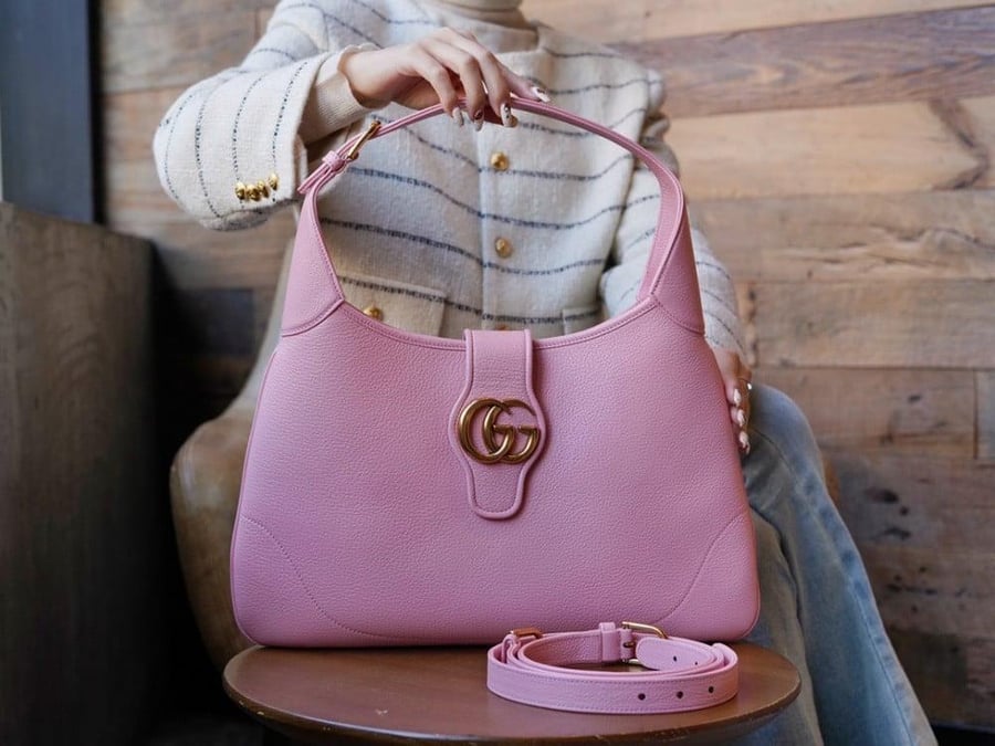 قوتشي APHRODITE مقاس 39cm