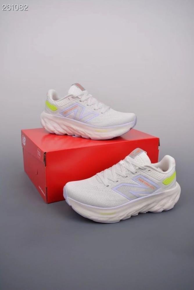 نيو بالانس  New Balance 1080