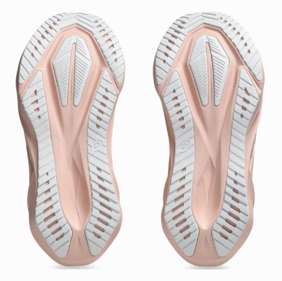 اسكس نوفابلاست ASICS Novablast 5
