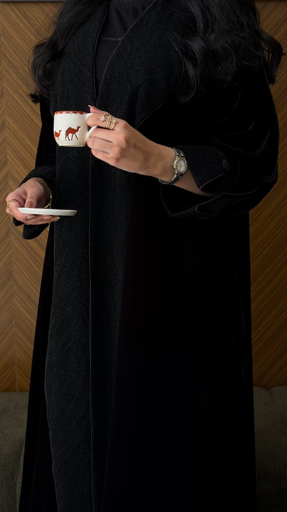 عبايه شموخ