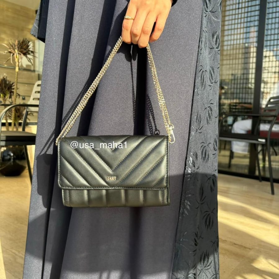 DKNY