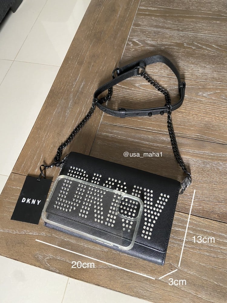 DKNY
