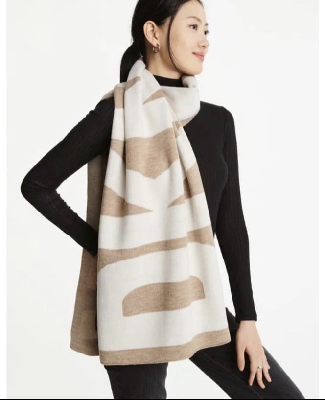 DKNY