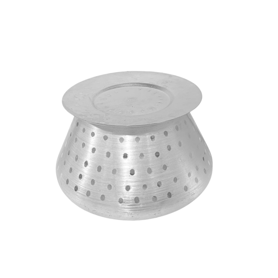 Indian aluminum pot with lid size 18