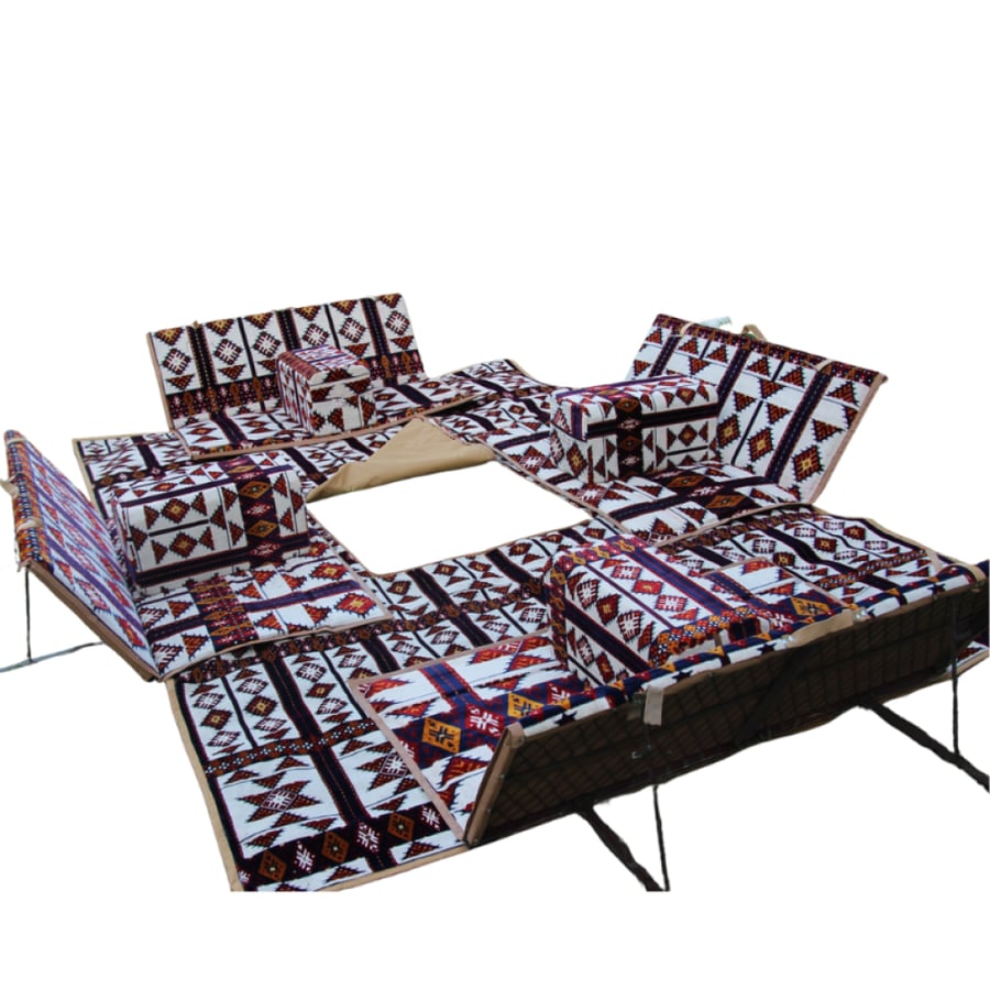An integrated travel session, Hijazi pattern, open fire