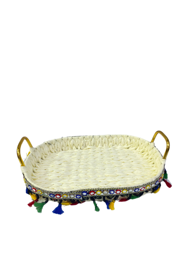 Oval woven tray