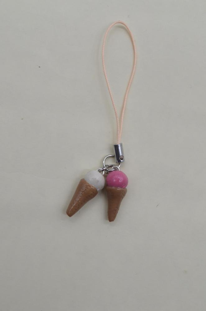 Flamingo floatie +mini ice cream