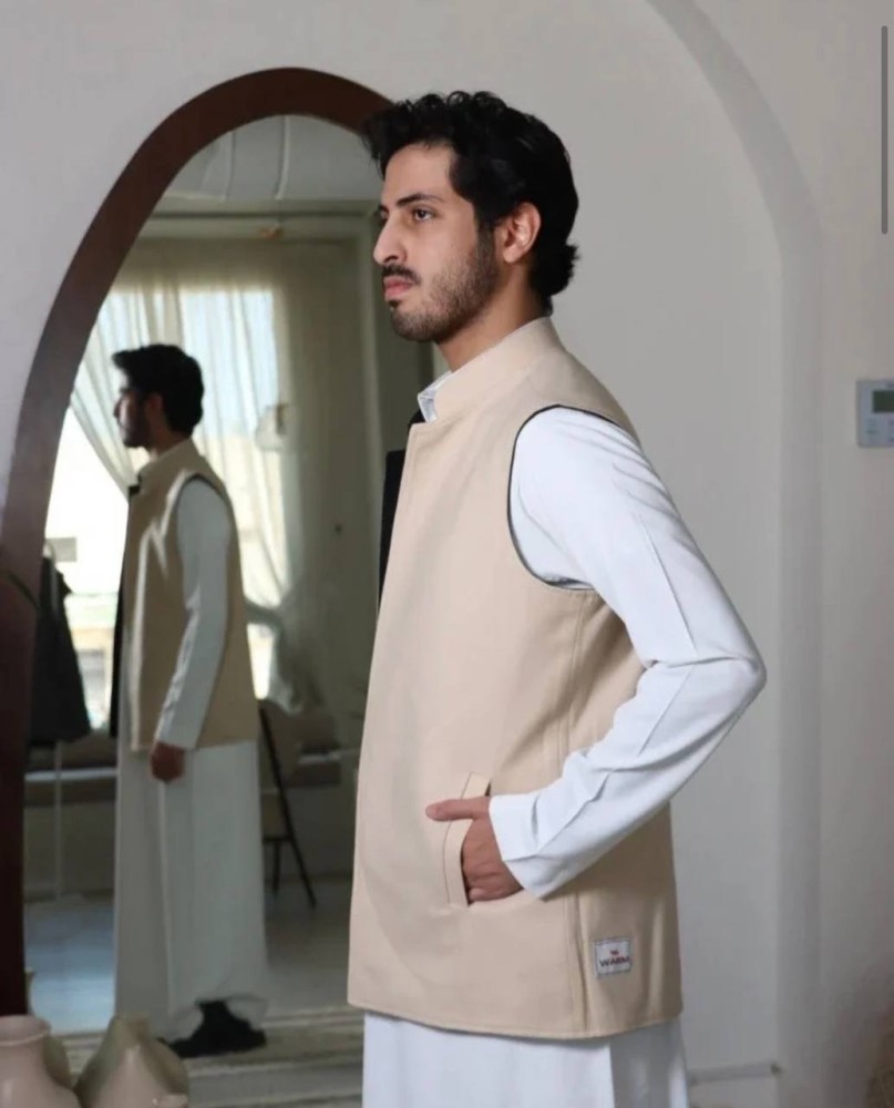 سديري جوخ دبل فيس أسود وبيج