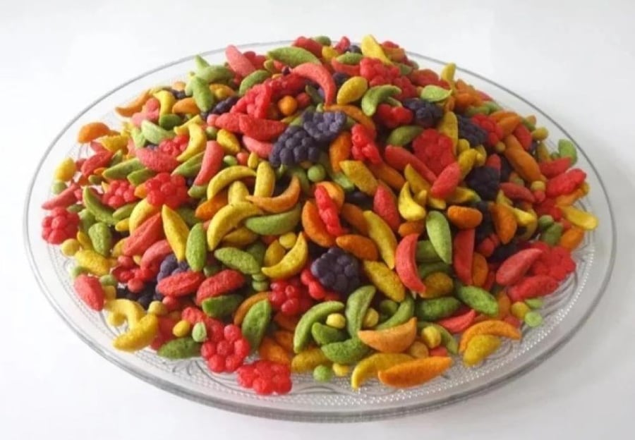 زوبريم ببغاء  10 كيلو R&M  آر ام زوبريم الببغاء فواكه مجففة