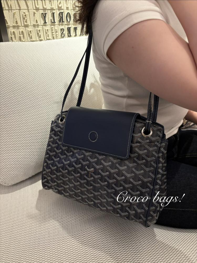G rouette PM size - navy blue
