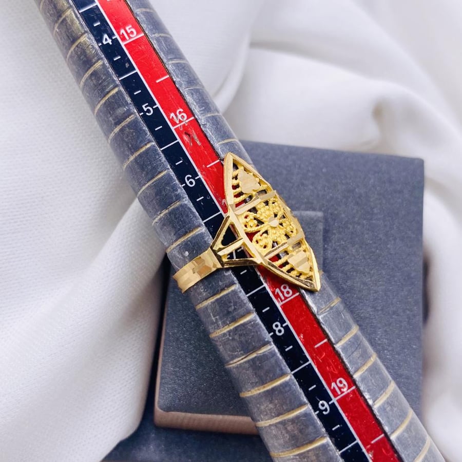 gold ring
