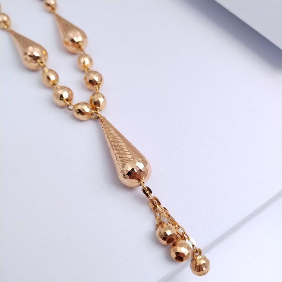 gold necklace