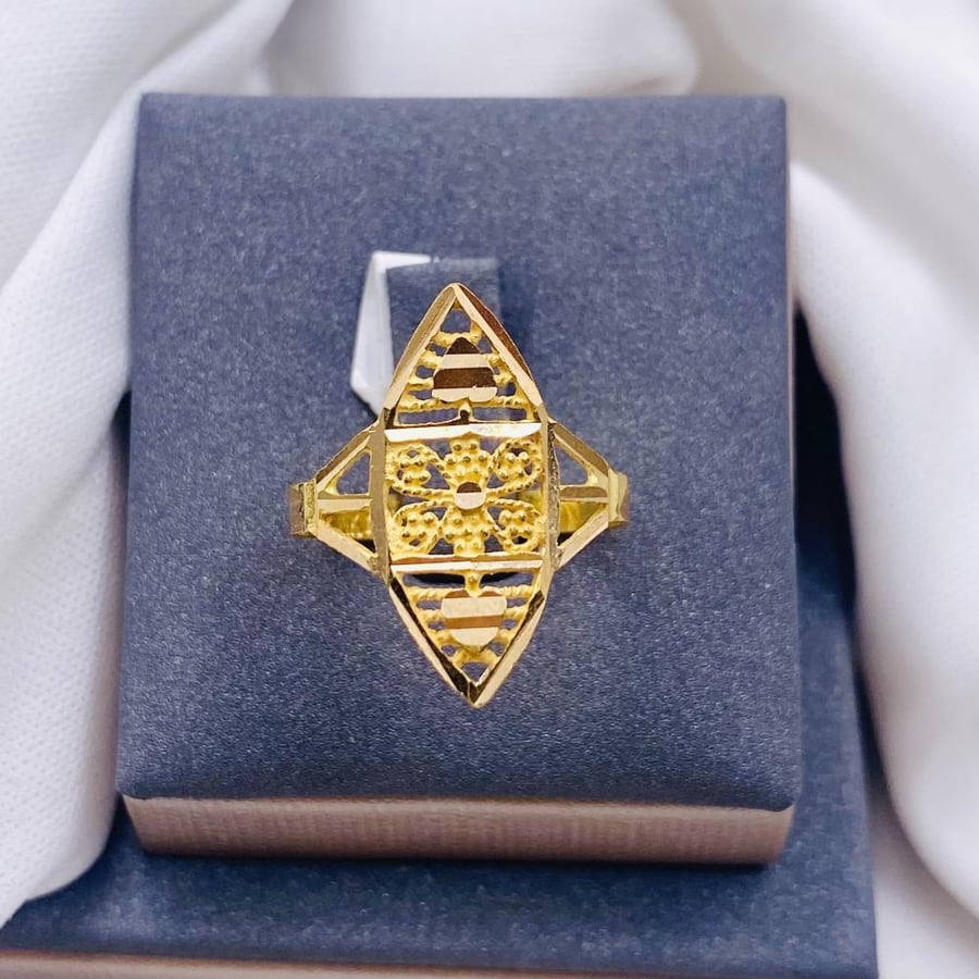 gold ring