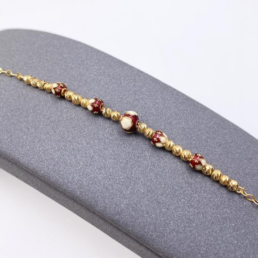 Gold bracelet