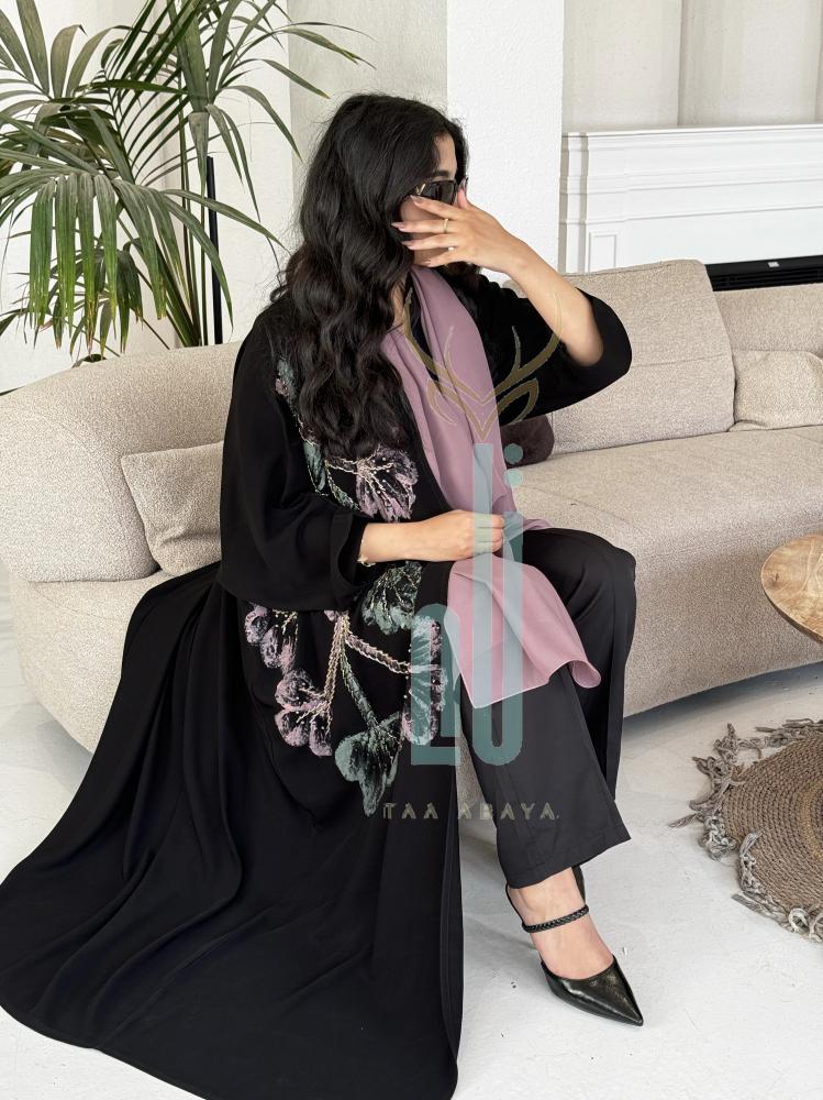 عباية كريب سبيشل رسم يدوي ، قصة نص بشت