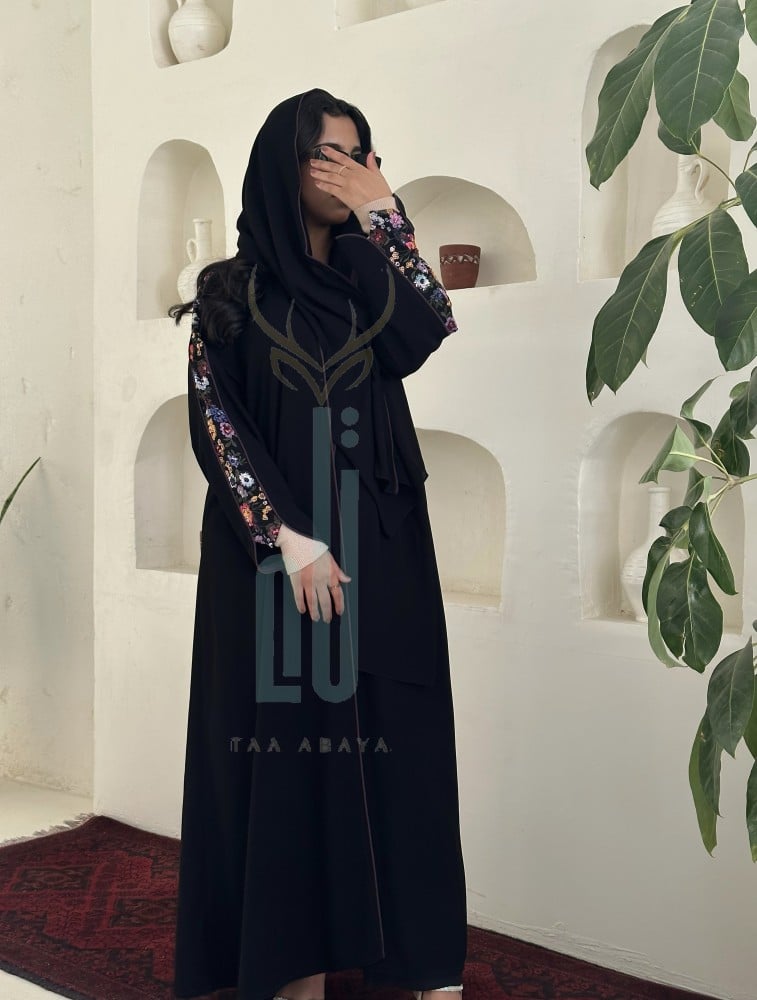 Balqees crepe abaya with sequins, Al Qissa Street