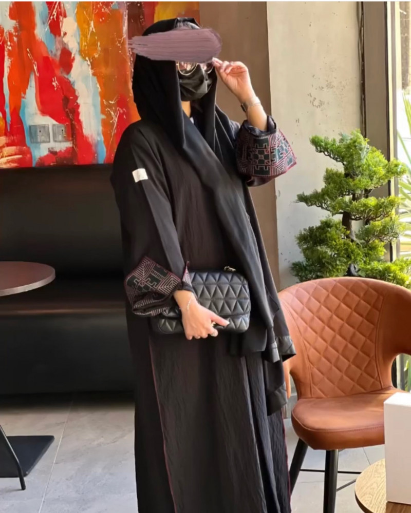 عباية كريب بحريني صيفي بأطراف سدو