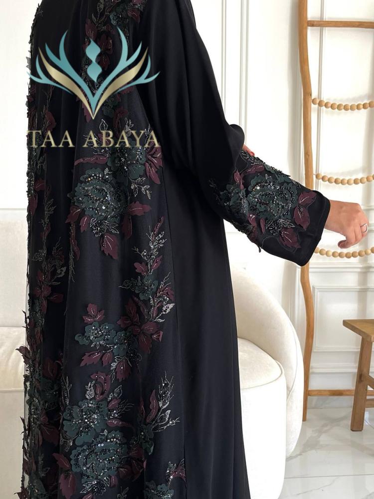 عباية كريب سبيشل تطريز كمبيوتر مع ترتر، القصة استريت