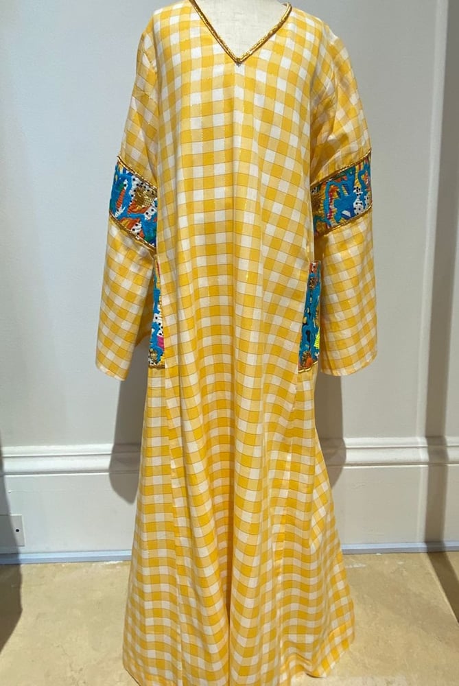 فساتين اصفر