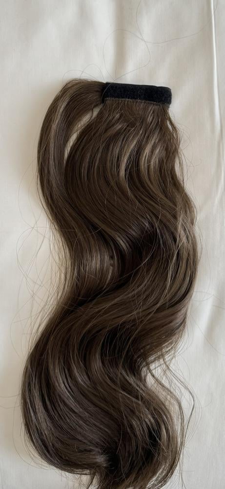 Synthetic ponytail light brown/dark blonde color
