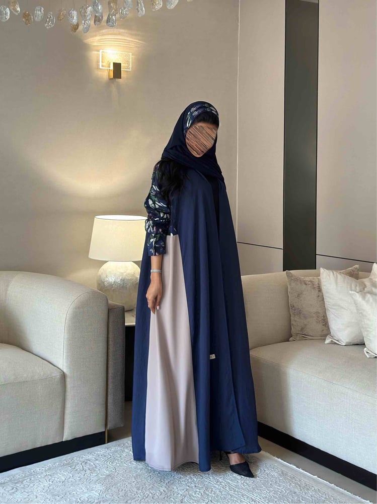 Hamsa navy blue abaya