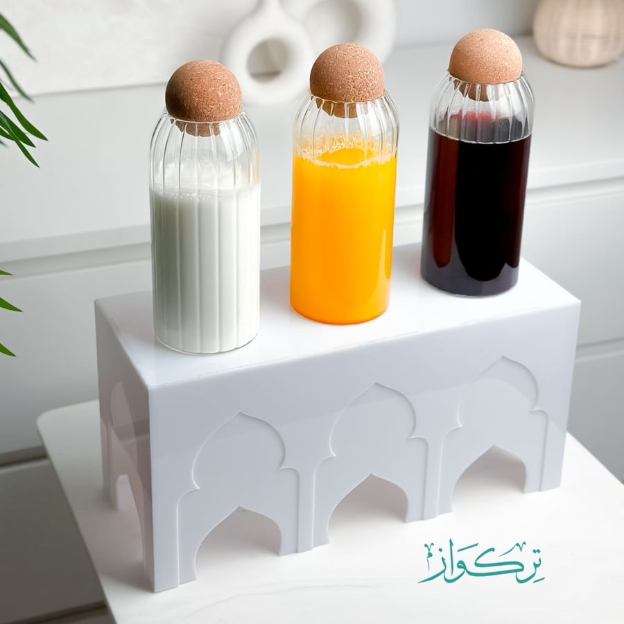 ميني طاولة تقديم | بدون محتويات / أبيض