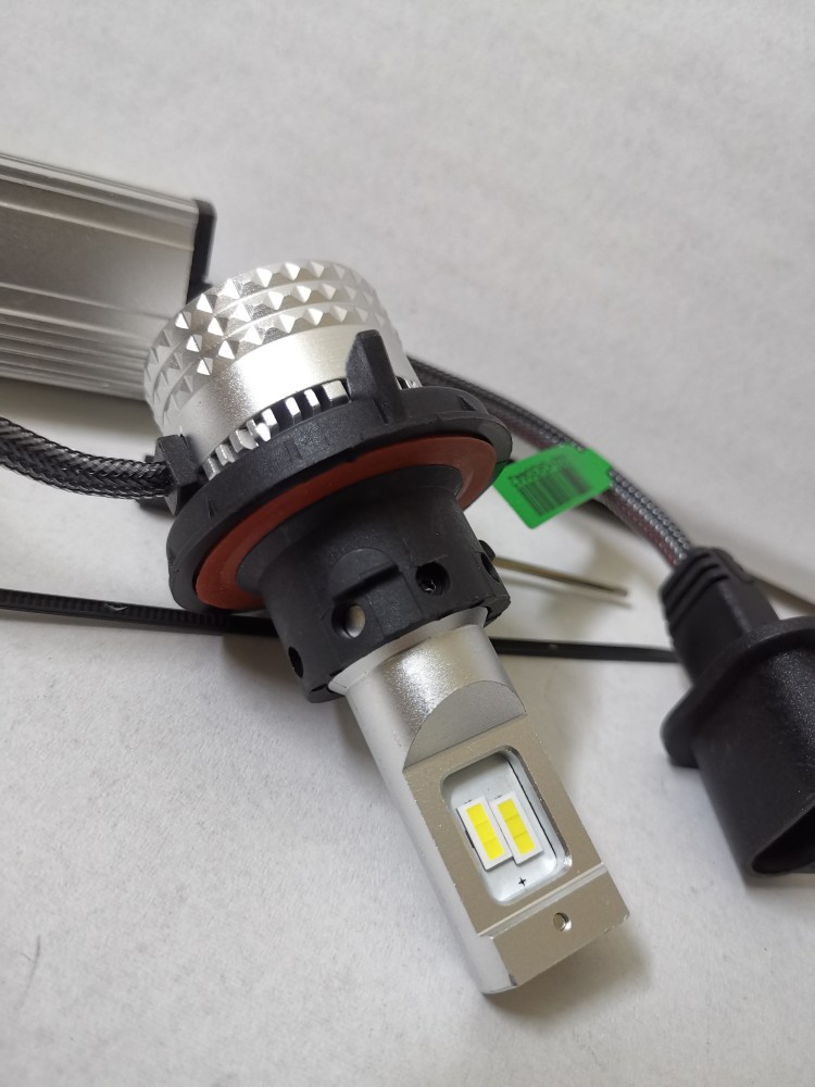 أنوار LED بجودة عالية  شرايح تايوانية epistar 7035 متوفر لون 4300k و 6000k