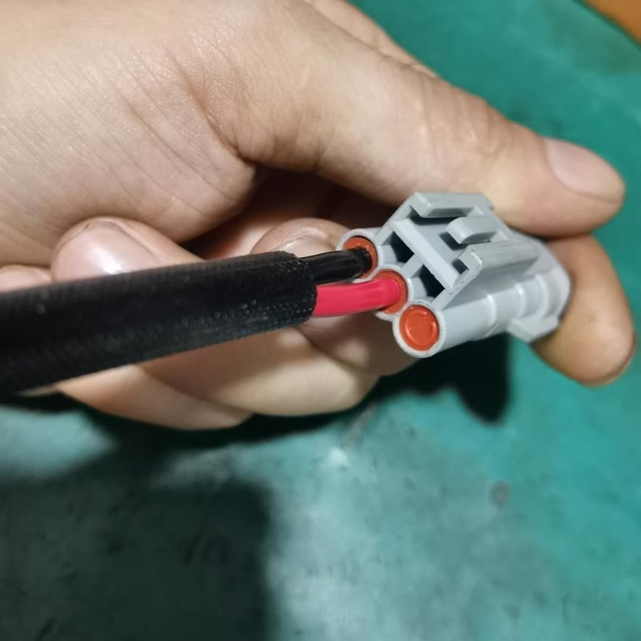 وصلة تحويل فيش محول زينون تويوتا لكزس D4s إلى H11