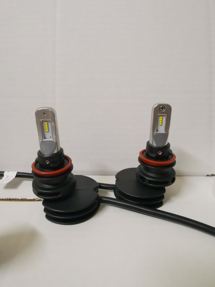 أنوار LED بجودة عالية جدا شرايح الإناره من philips بدون مروحة متوفر لون 5700k و 4000k