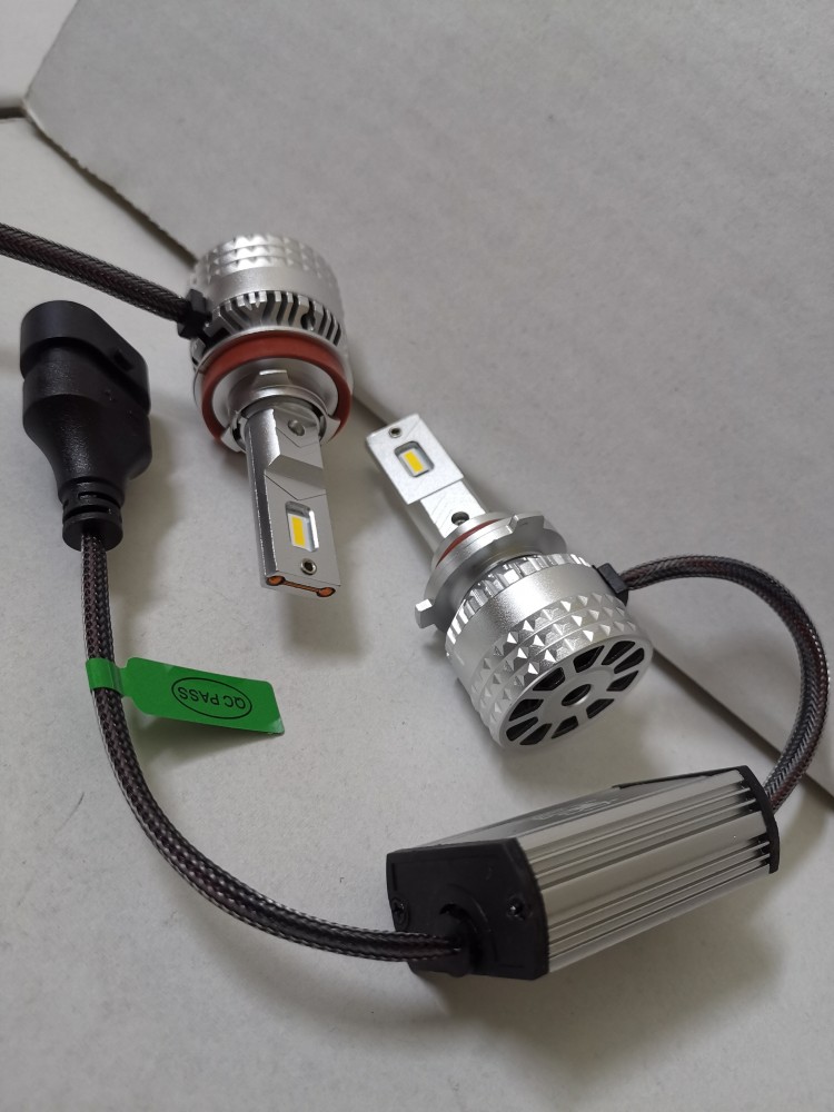 أنوار LED بجودة عالية  شرايح تايوانية epistar 7035 متوفر لون 4300k و 6000k