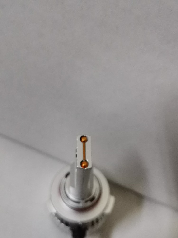 أنوار LED بجودة عالية متوفر لون 4300k و 6000k شرايح تايوانية epistar 7035