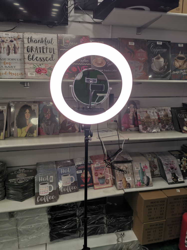 The famous ring light, mobile phone photography aid, 26 cm size