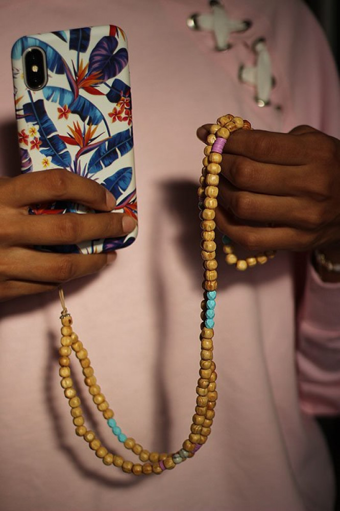 Mobile phone pendant
