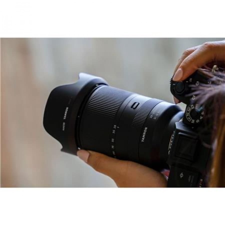 Tamron 28-200mm f/2.8-5.6 Di III RXD Lens for Sony E-Mount