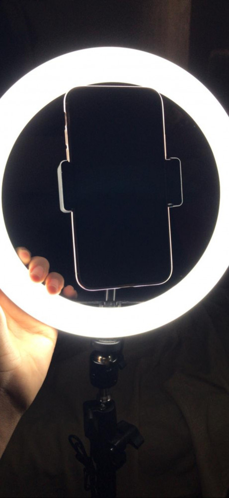 The famous ring light, mobile phone photography aid, 26 cm size