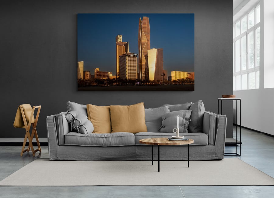ضوء الصباح مع أبراج الملك عبدالله المالية - لوحة living room