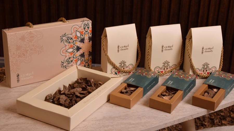 عرض أربع تولات عود طبيعي سوبر
