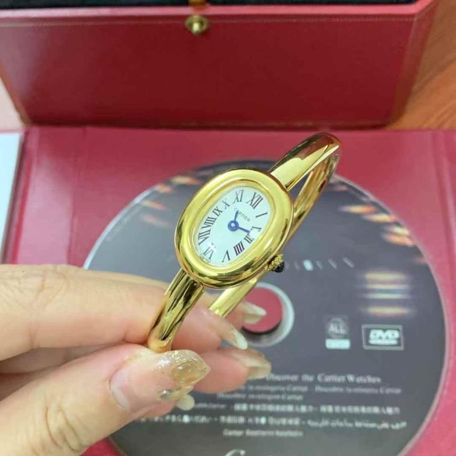 ساعات كارتير نسائية بطارية درجة أولى