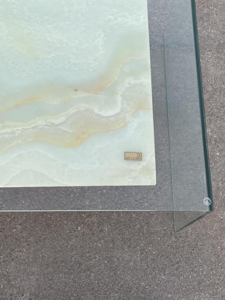 Marble onyx coffee table