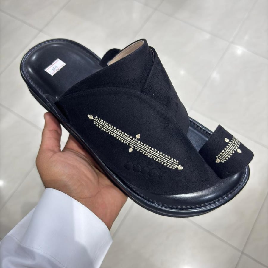 حذاء شرقي وطني -BLACK 43