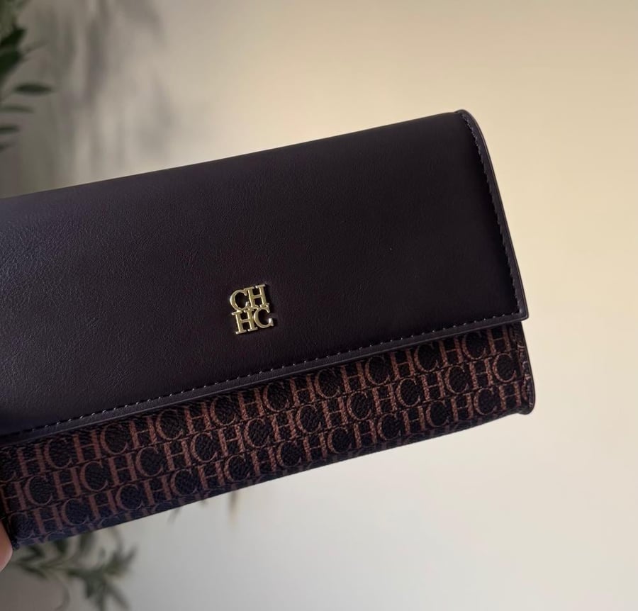 CH-crossbody