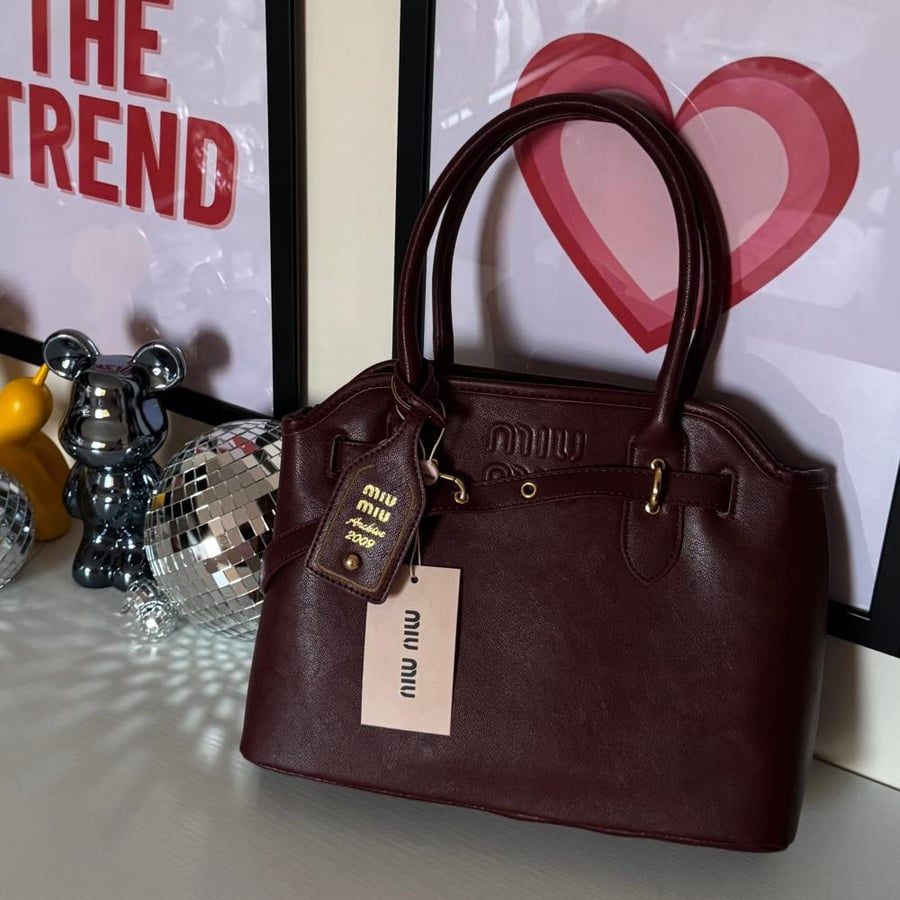 Miumiu Aventure- Maroon M